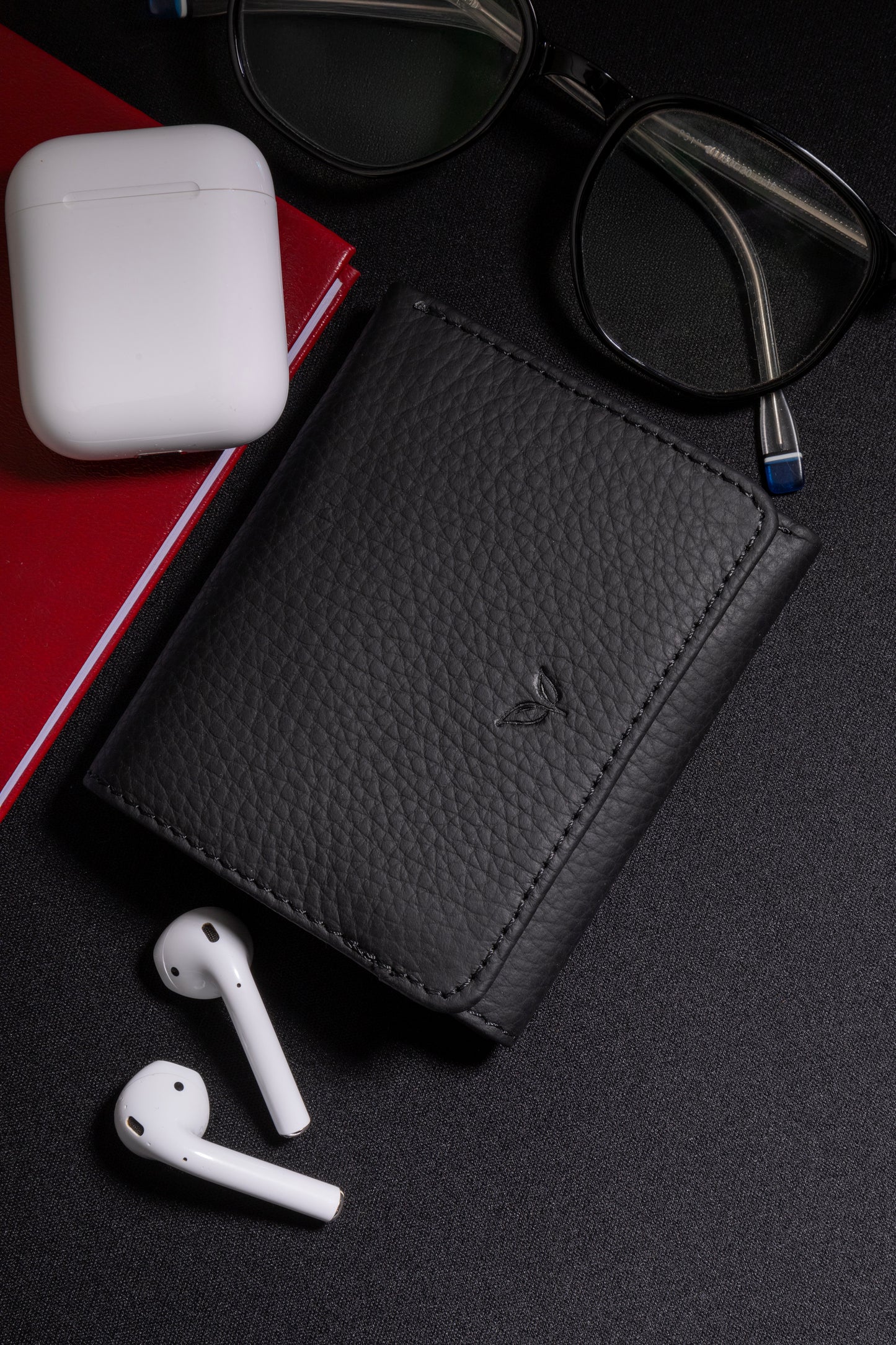 Magnus - Unisex Siyah Trifold Hakiki Deri Cüzdan