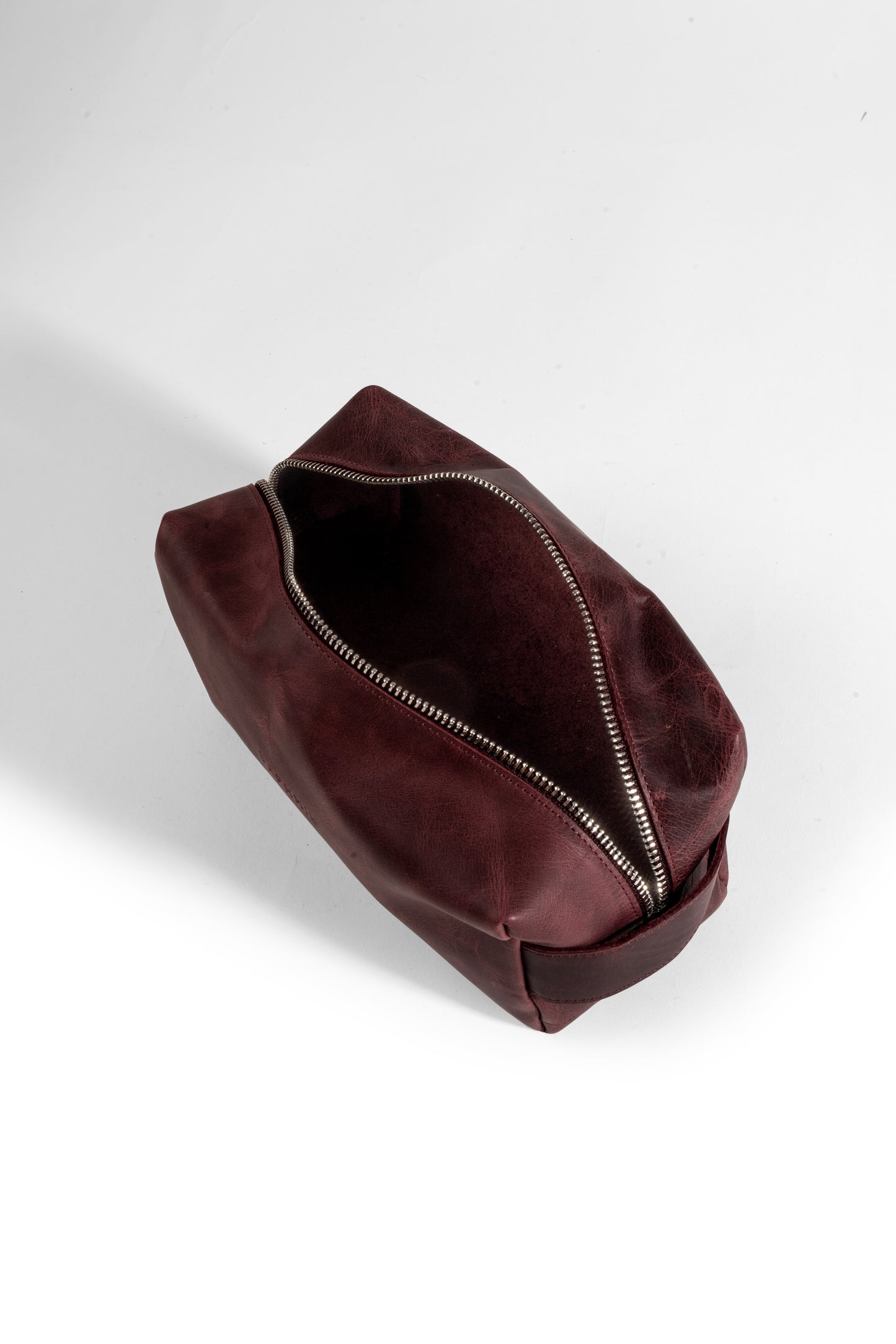 Dopp Kit Seyahat ve Kişisel Bakım Çantası - Bordo