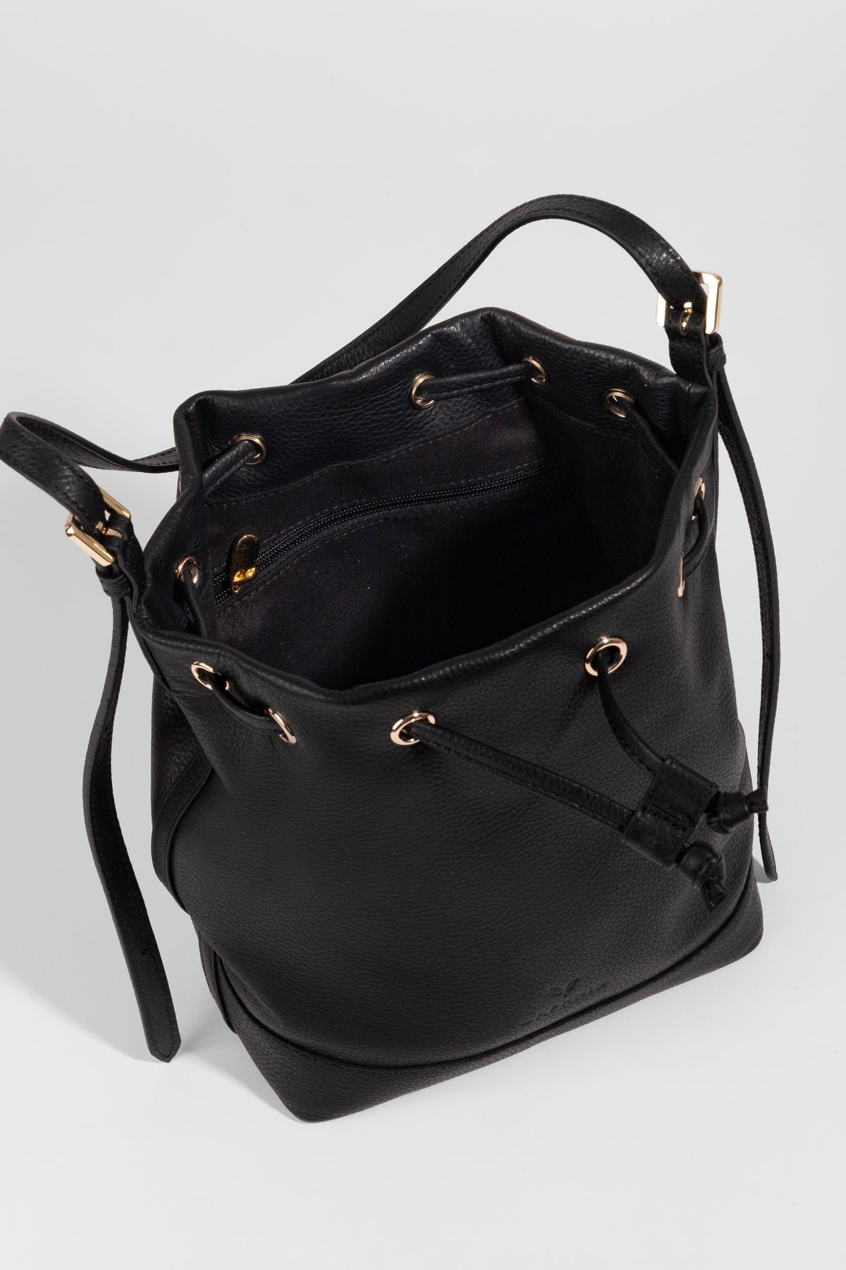 Sorella Bucket – Black, image 5