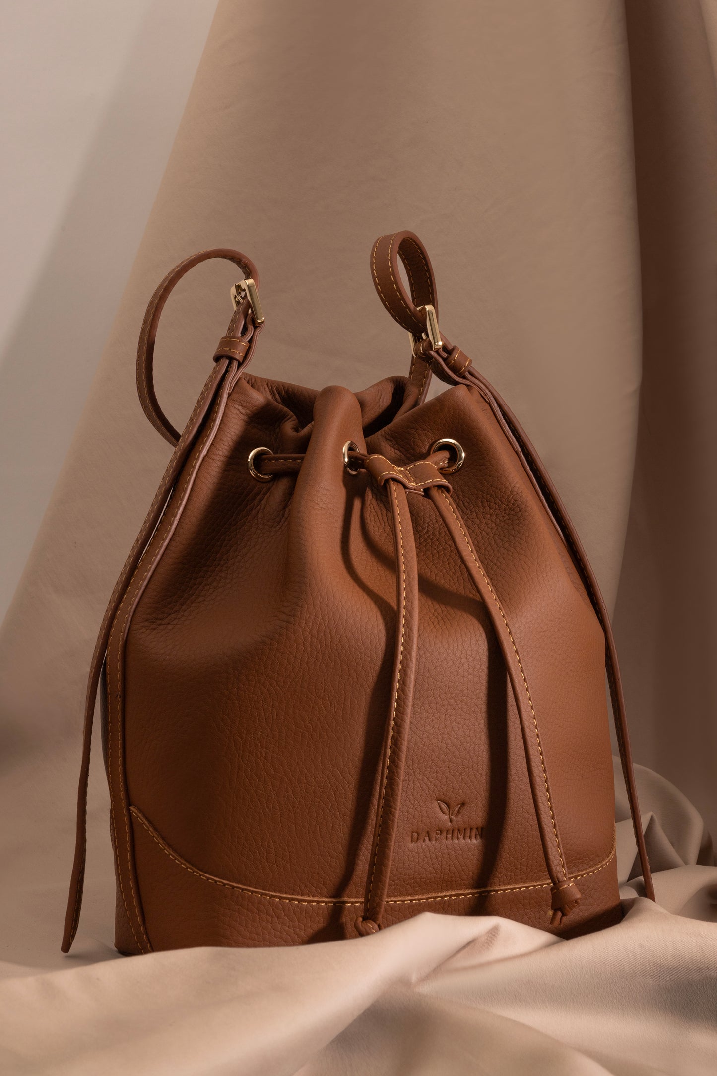 Sorella Bucket – Taba Hakiki Deri Bucket Omuz Çantası