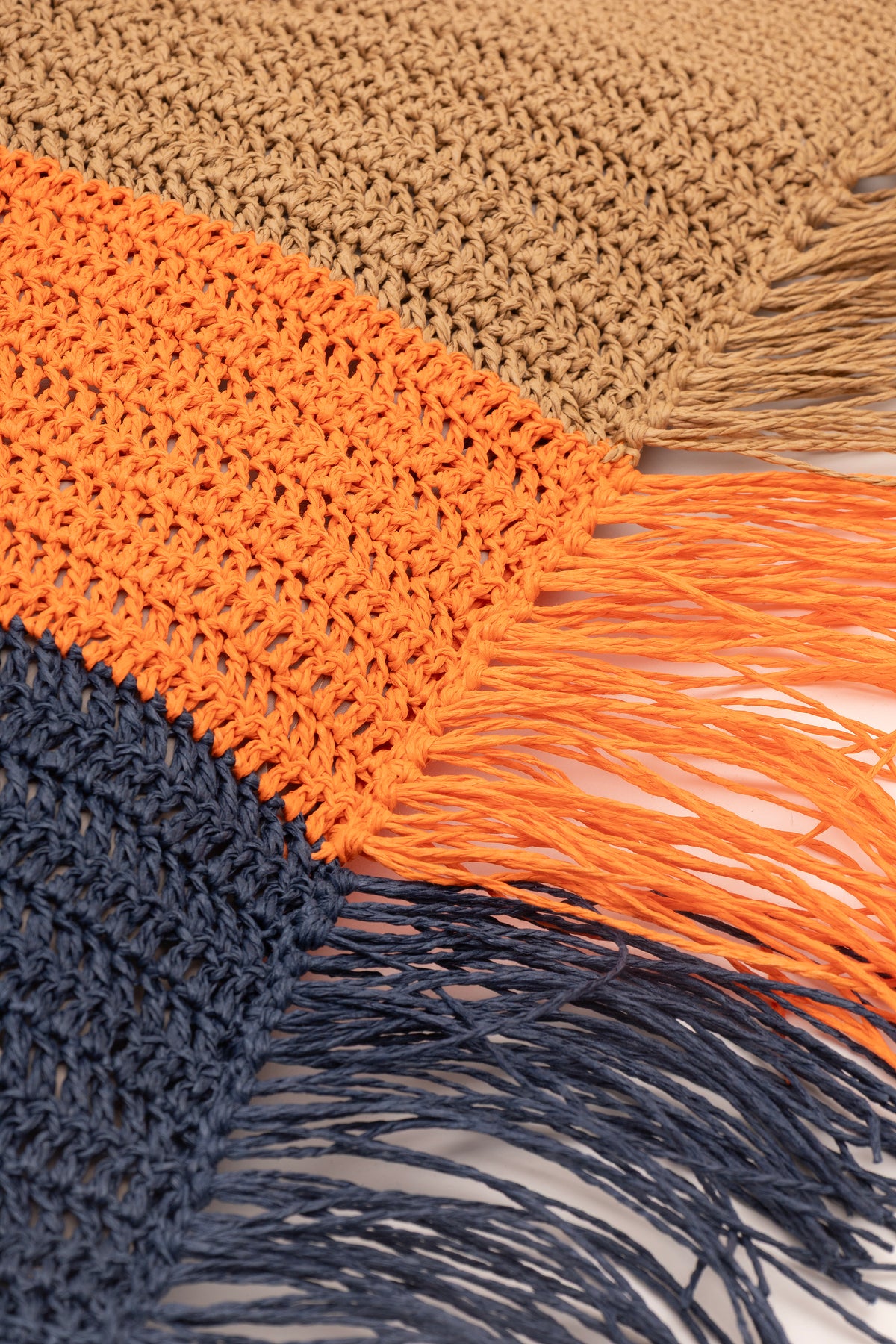 Straw-Look Fringed Tri-Colour Shoulder Bag, image 4