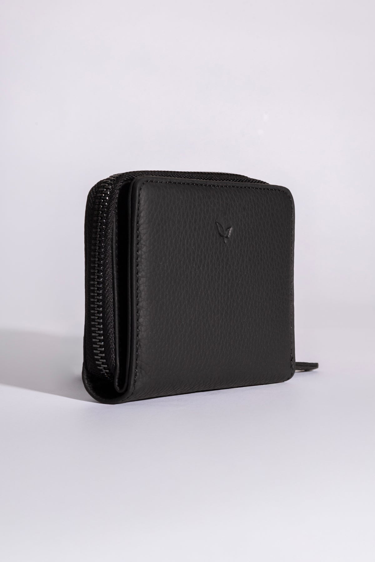 Vera Zipped Wallet – Black, image 3
