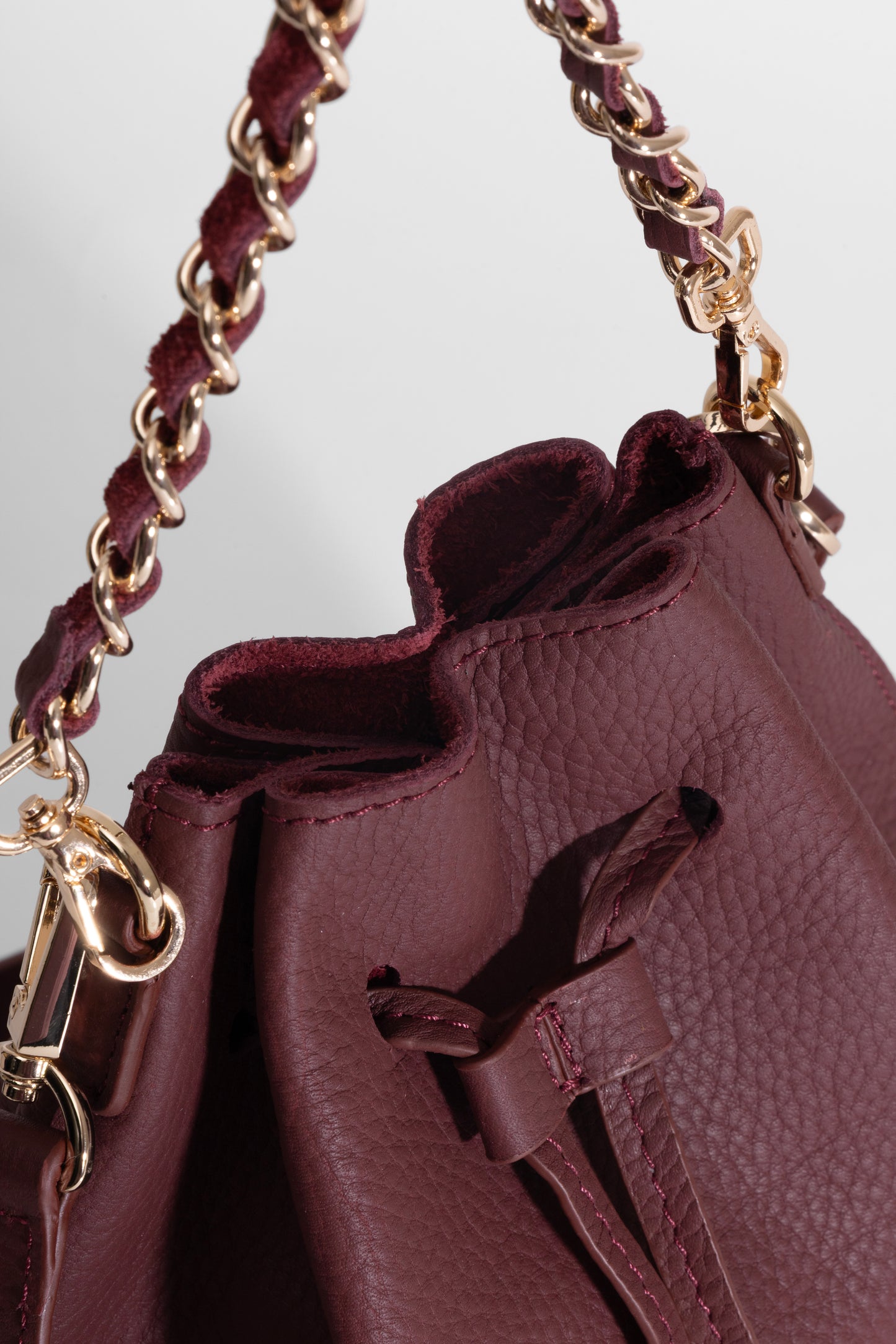 Sorellina Mini Bucket - Hakiki Deri Bordo Büzgülü Çanta