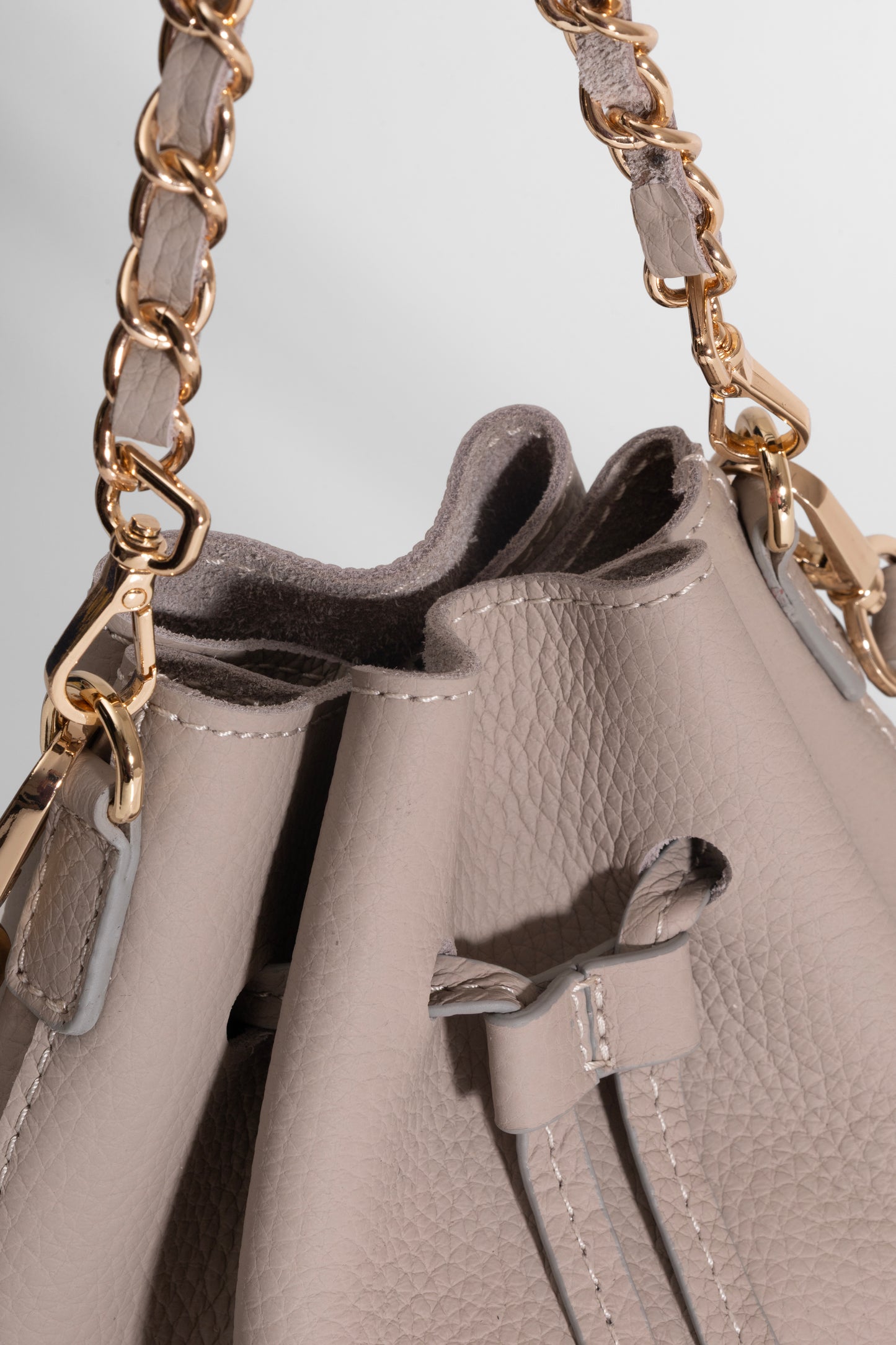 Sorellina Mini Bucket - Hakiki Deri Kum Büzgülü Çanta