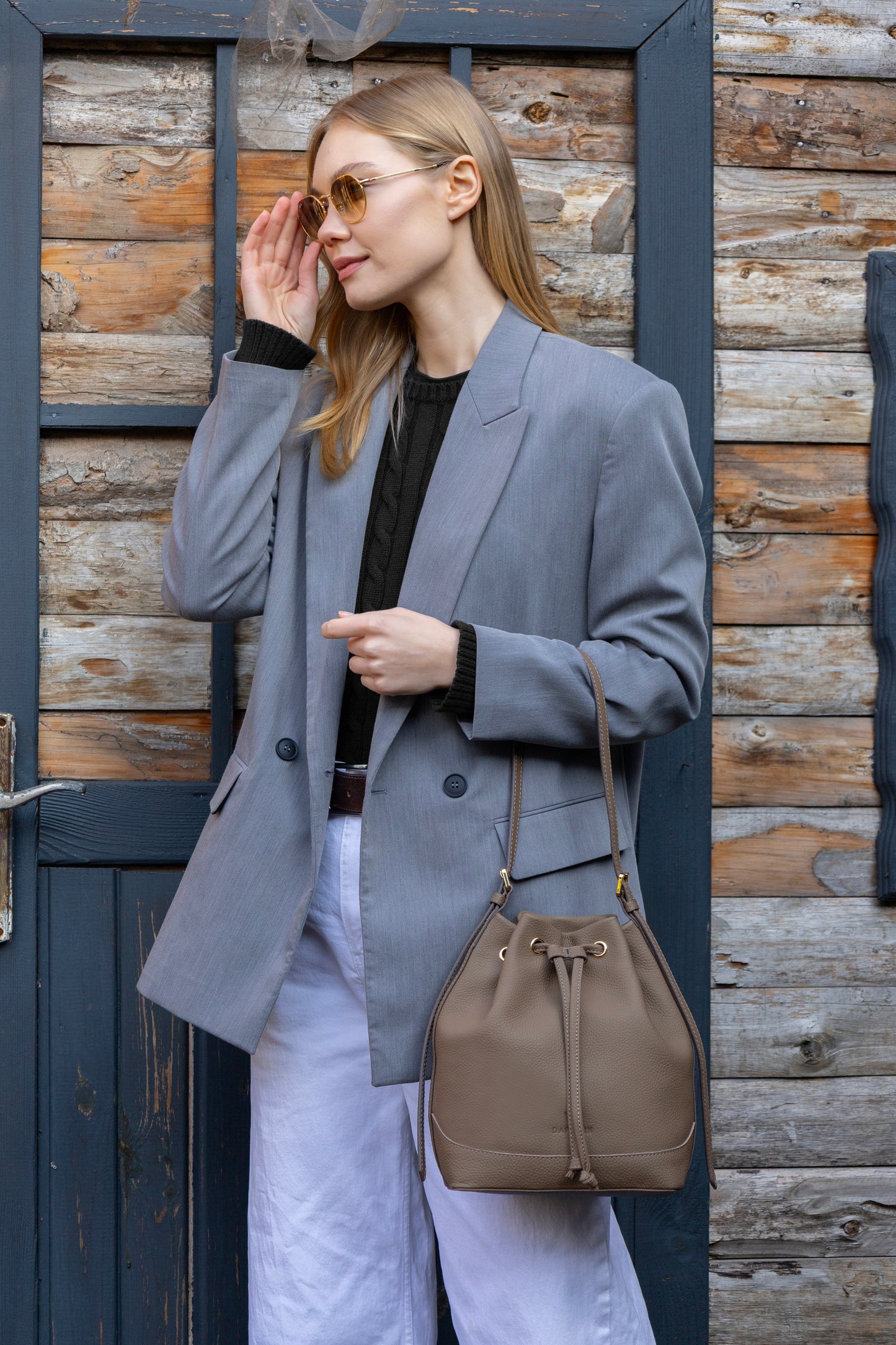 Sorella Bucket – Vizon Hakiki Deri Bucket Omuz Çantası