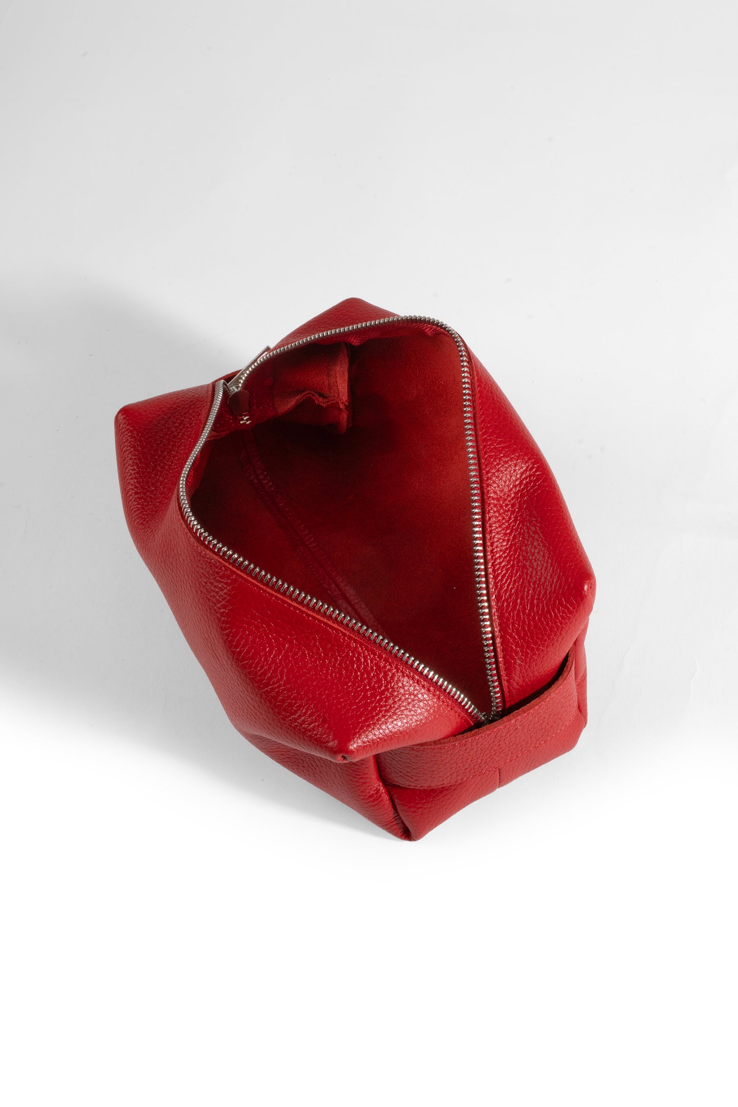 Dopp Kit Seyahat ve Kişisel Bakım Çantası - Kırmızı