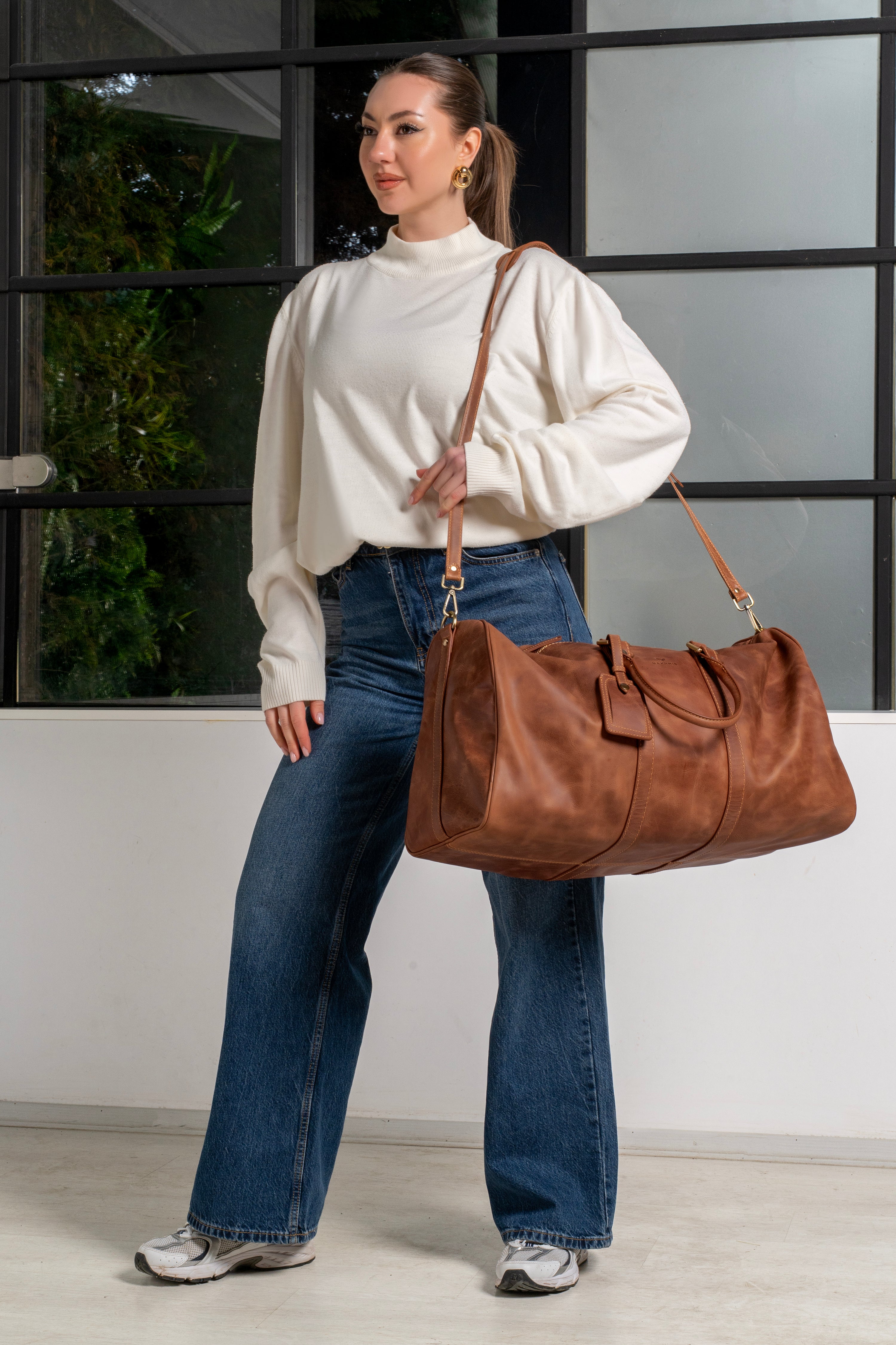 Daphmin Leather Weekender – Taba Hakiki Deri Seyahat Çantası – DAPHMIN