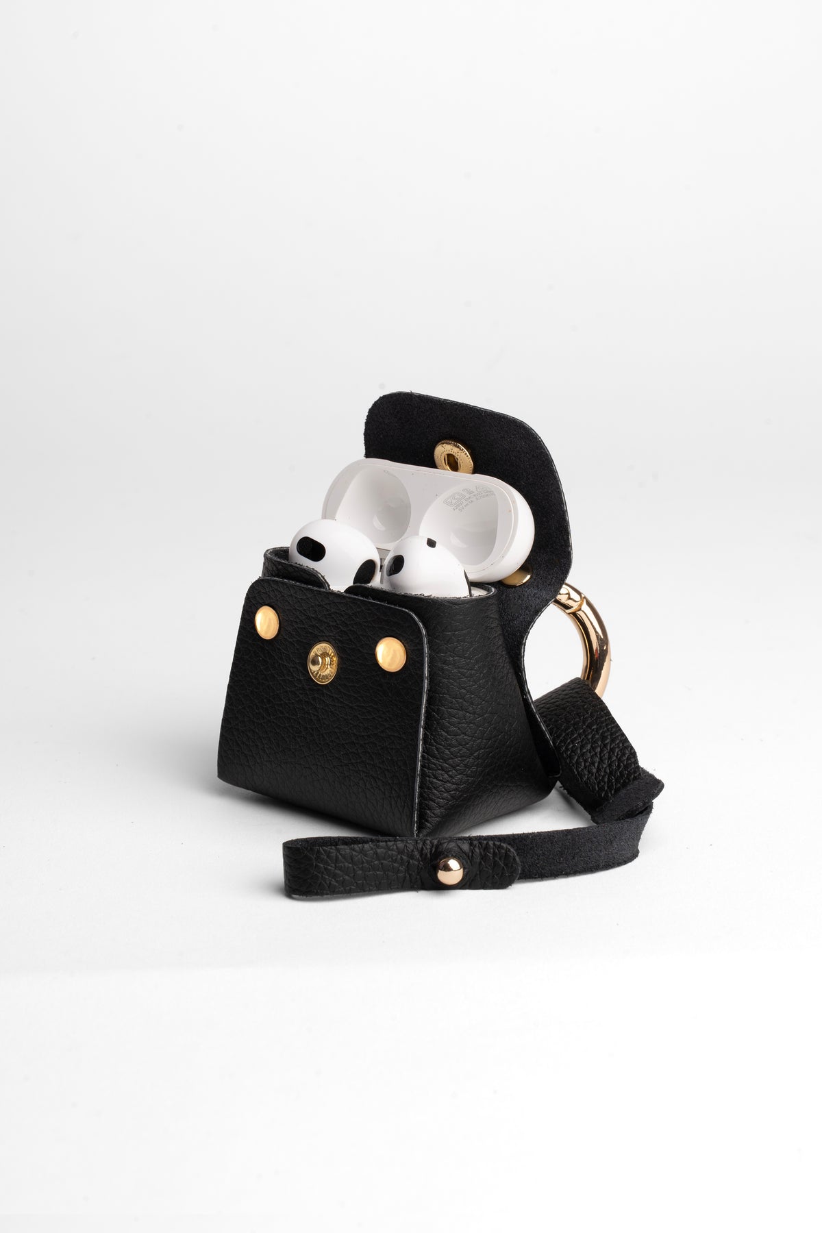 AirPods-Compatible Leather Case – Black, image 6