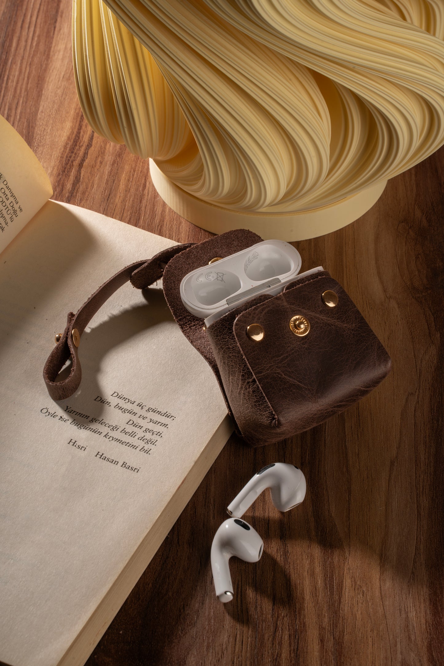 Deri AirPods Kılıfı - Kahverengi